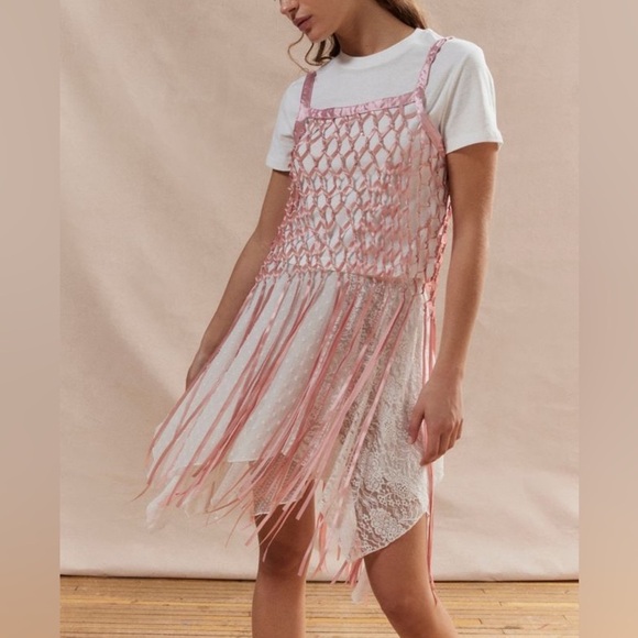 Urban Outfitters Ribbon Bow Fringe Top - O/S - Cream - NWT - Picture 4 of 14